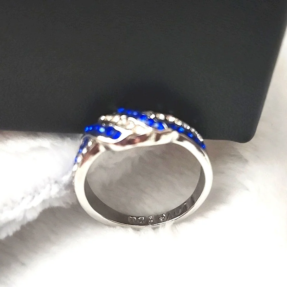 Elegant Twisted Infinity Love Ring For Women With I Love You Inscripted Inside
